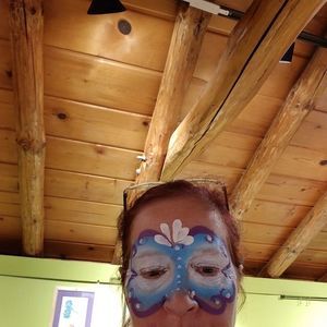 Meet your Posher, Cindy